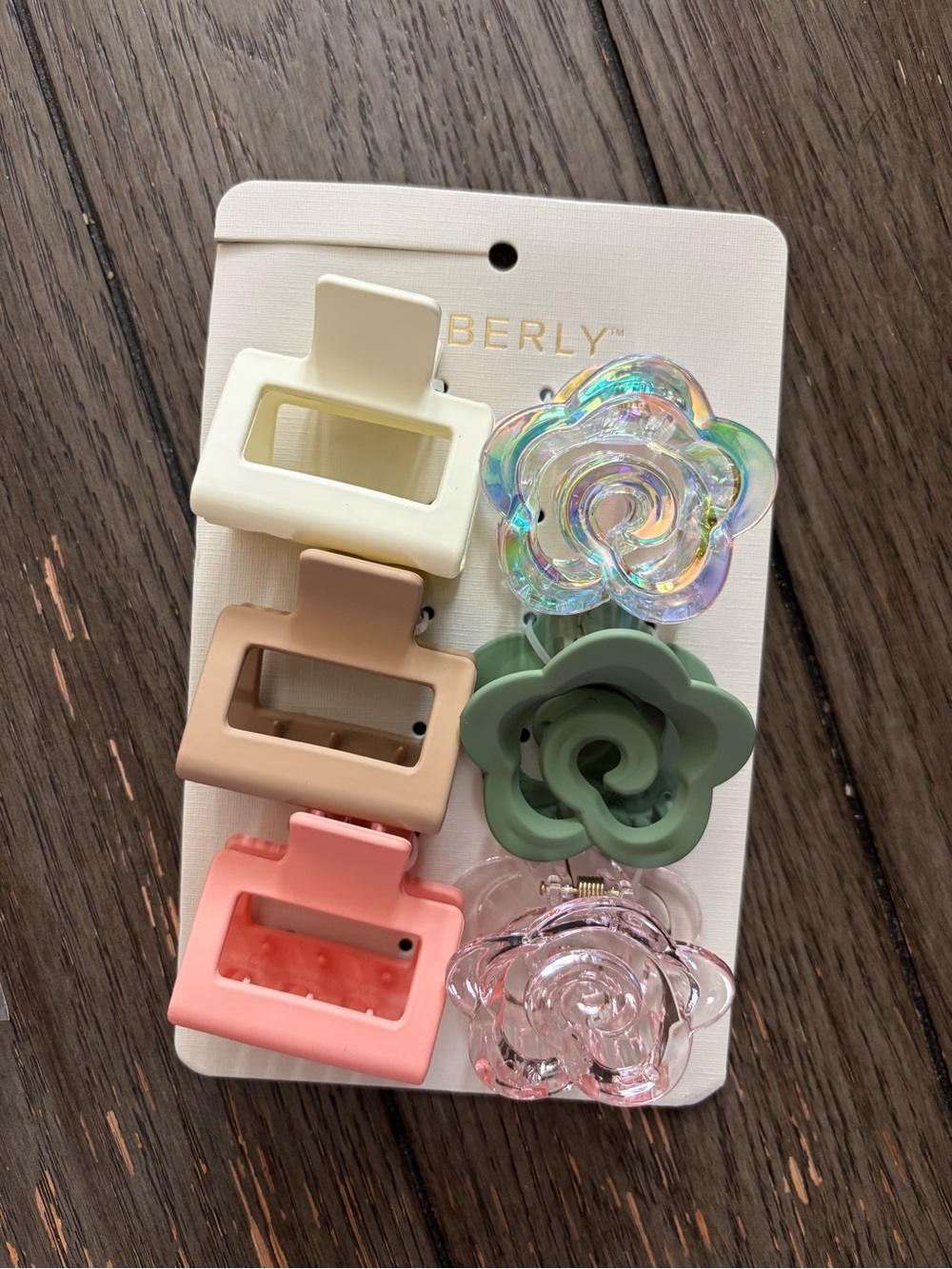 Hair clips set of 6